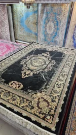 فرش ماشینی 6متری ورساچه کلکسیون نگین شاهرخ،کد رزتا سرمه ای