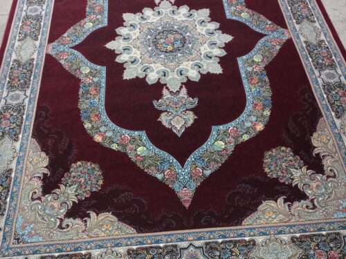 طرح: کارینا لاکی _ 700 شانه،2550 تراکم نخ اکرولیک HCP