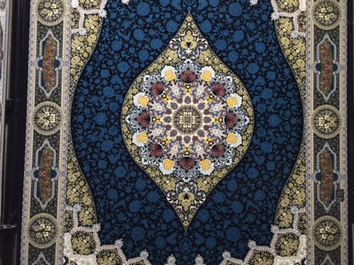 طرح:لیندا  رنگ سورمه ای  _ 700 شانه،2550 تراکم نخ اکرولیک